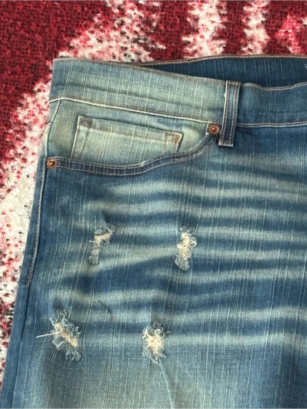 Los Angeles Golden Denim GOLDEN VENUS Flare Distressed Red Letters Jeans Sz: 42 - Picture 6 of 12